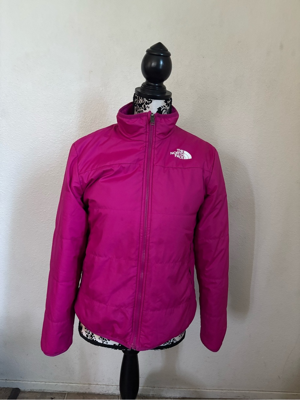 The North Face Hot Pink Girls' reversible Puffer Jacket